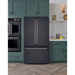GE Café CAFE 23.1 Cu Ft 36 In Refrigerator Bottom Freezer, French door - CWE23SP3MD1 Black Outlet