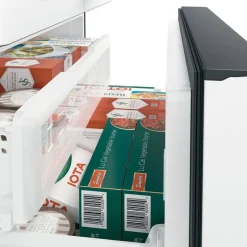 GE Café CAFE 22.2 Cu Ft 36 In Refrigerator Bottom Freezer, French door - CYE22TP4MW2 White Hot