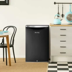 Danby 4,3 Cu Ft Refrigerator Compact - DAR044A6MDB Black Clearance