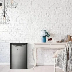 Danby 2,6 Cu Ft Refrigerator Compact - DAR026A2BSLD Stainless Best