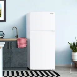 Danby 28 in 18 Cu ft Refrigerator Top Freezer - DFF176B1WDB White
