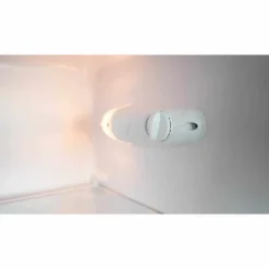 Danby 22 in 7,4 Cu ft Refrigerator Top Freezer - DPF074B2WDB-6 White