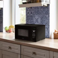 Danby Microwave 700 17
