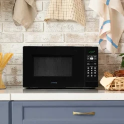 Danby Microwave 900 19