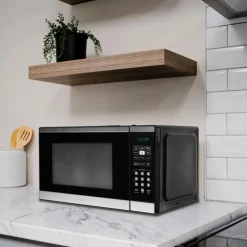 Danby Microwave 900 20.5" DBMW1126BBS Stainless Clearance