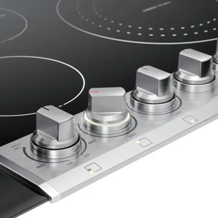 Frigidaire Professional Cooktop Glass-Ceramic 36" - PCCE3680AF Black New