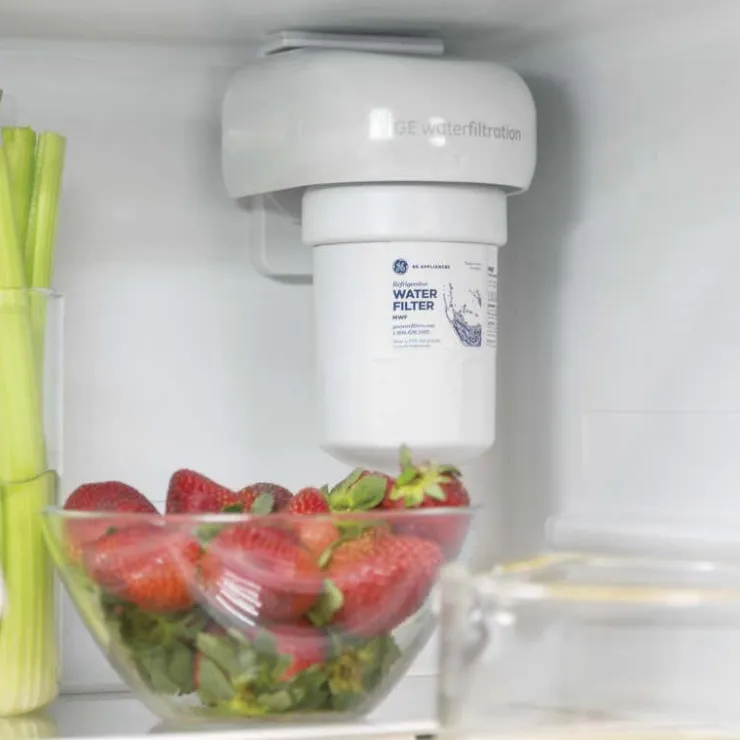 GE Appliances GE 24.8 Cu Ft 33 In Refrigerator Bottom Freezer - GDE25EYKFS Stainless Steel Clearance