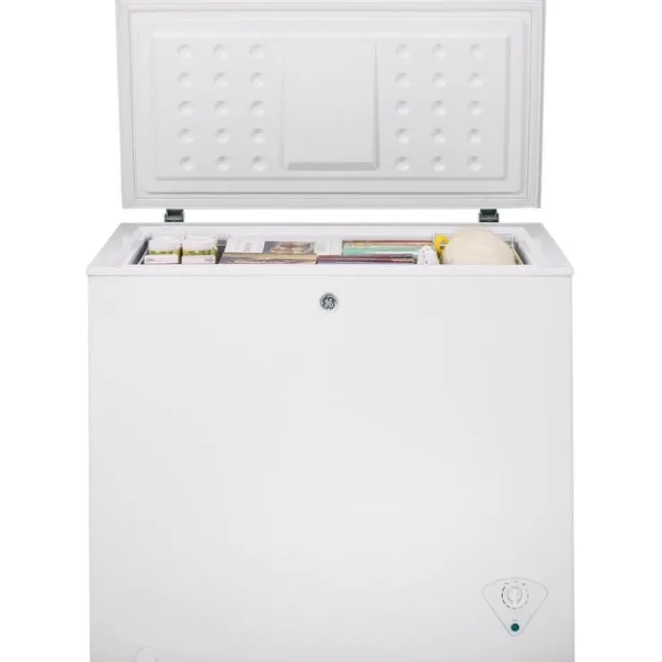 GE Appliances GE 7 cu. ft. Freezer , Honrizontal, 32" - FCM7STWW White Clearance
