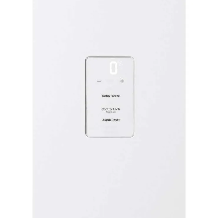 GE Appliances GE 21,7 Cu Ft Freezer , Vertical, 33" - FUF21DLRWW White New