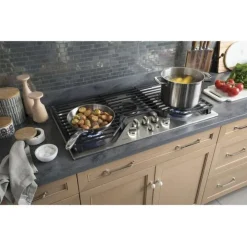 GE Profile Cooktop Gas 36"     - PGP9036SLSS Stainless Steel Outlet