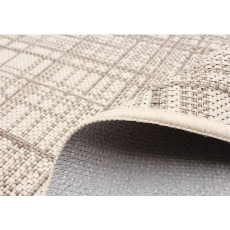 Indoor or Outdoor Rug - 2 x 4 Cream