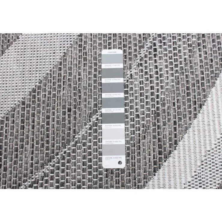 Indoor or Outdoor Rug - 5 x 7 Grey Outlet