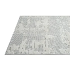 Indoor or Outdoor Rug - 5 x 8 Grey New