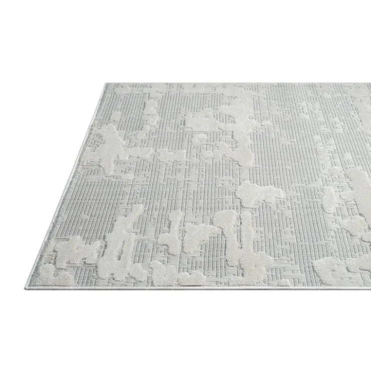 Indoor or Outdoor Rug - 5 x 8 Grey New
