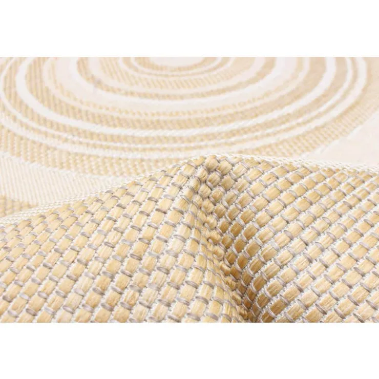 Indoor or Outdoor Rug - 7 x 10 Gold New