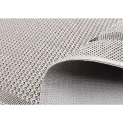 Indoor or Outdoor Rug - 4 x 6 Grey New