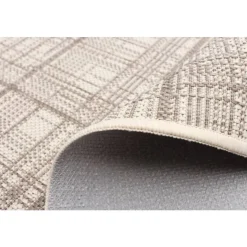 Indoor or Outdoor Rug - 4 x 6 Cream