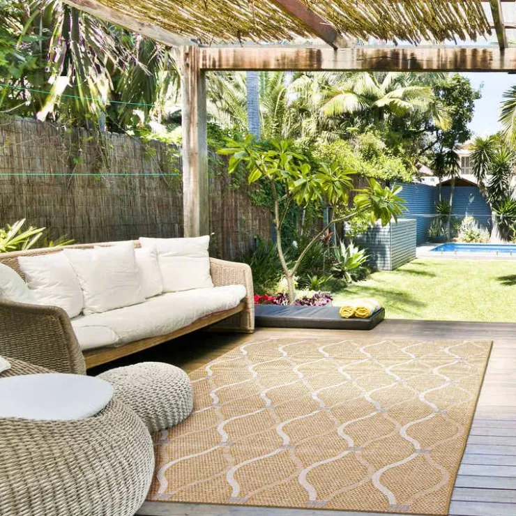 Indoor or Outdoor Rug - 7 x 10 Gold Hot