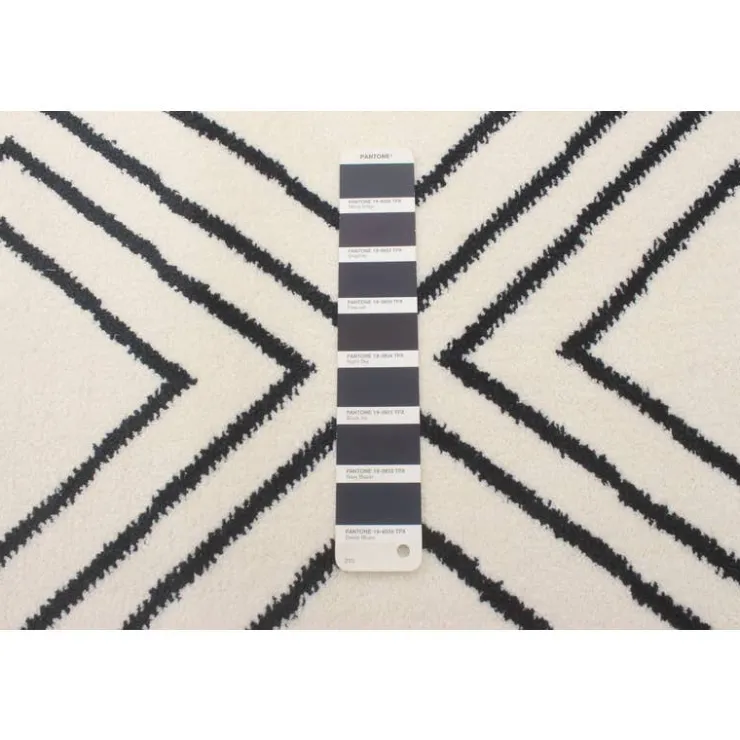 Indoor Rug - 5 x 7 White/Tan Online