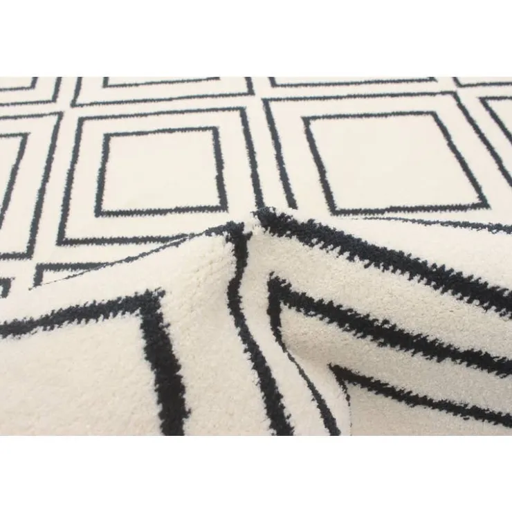 Indoor Rug - 5 x 7 White/Tan Online