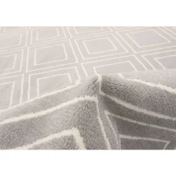 Indoor Rug - 7 x 10 Grey/White Outlet