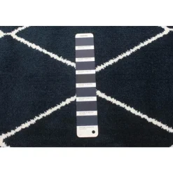 Indoor Rug - 8 x 10 Navy/White Clearance
