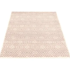 Indoor Rug - 5 x 7 Cream/Pink Clearance