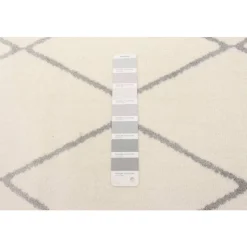 Indoor Rug - 7 x 10 White/Grey