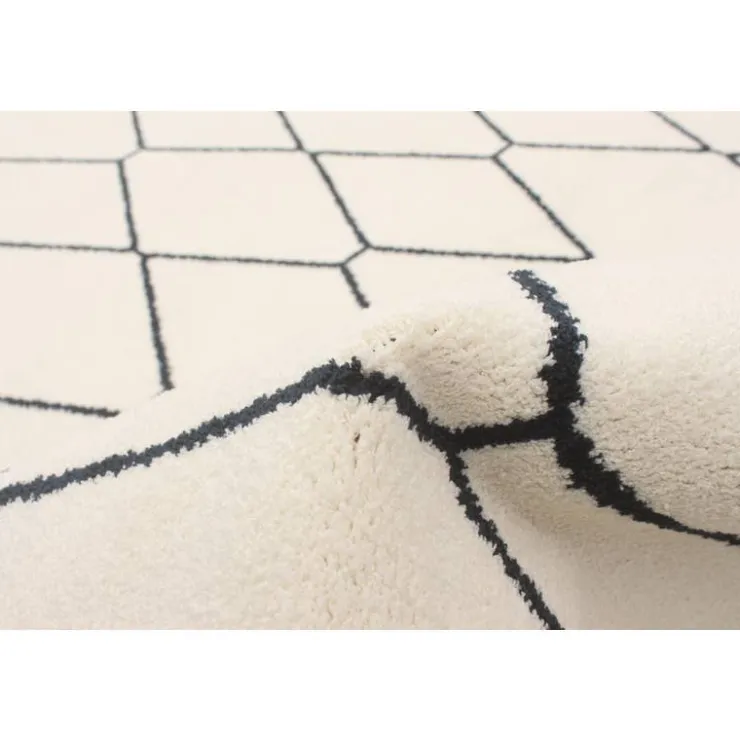 Indoor Rug - 5 x 7 White/Navy Clearance