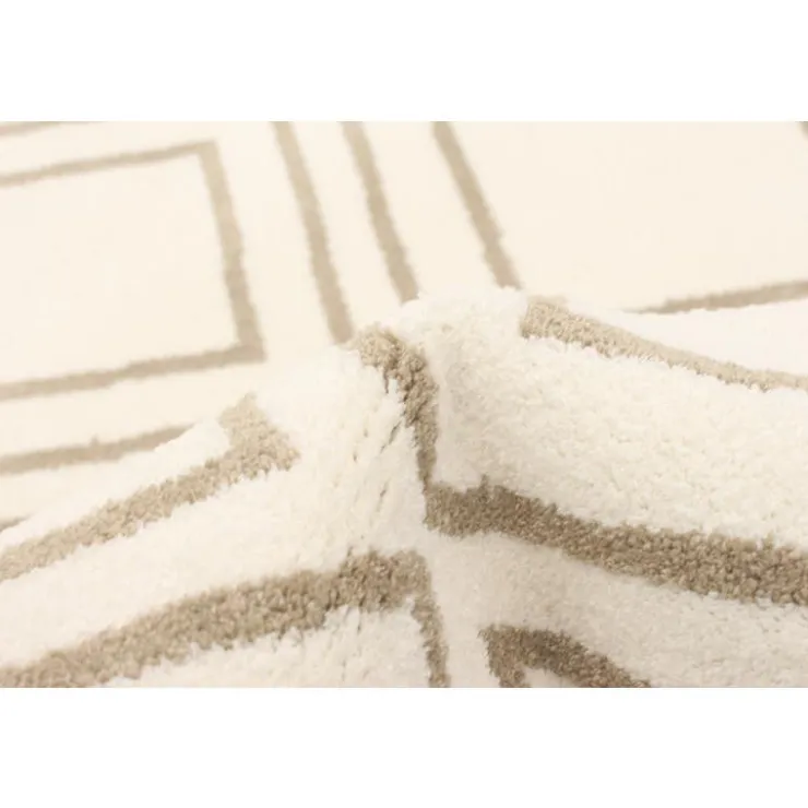 Indoor Rug - 5 x 7 White/Tan Hot
