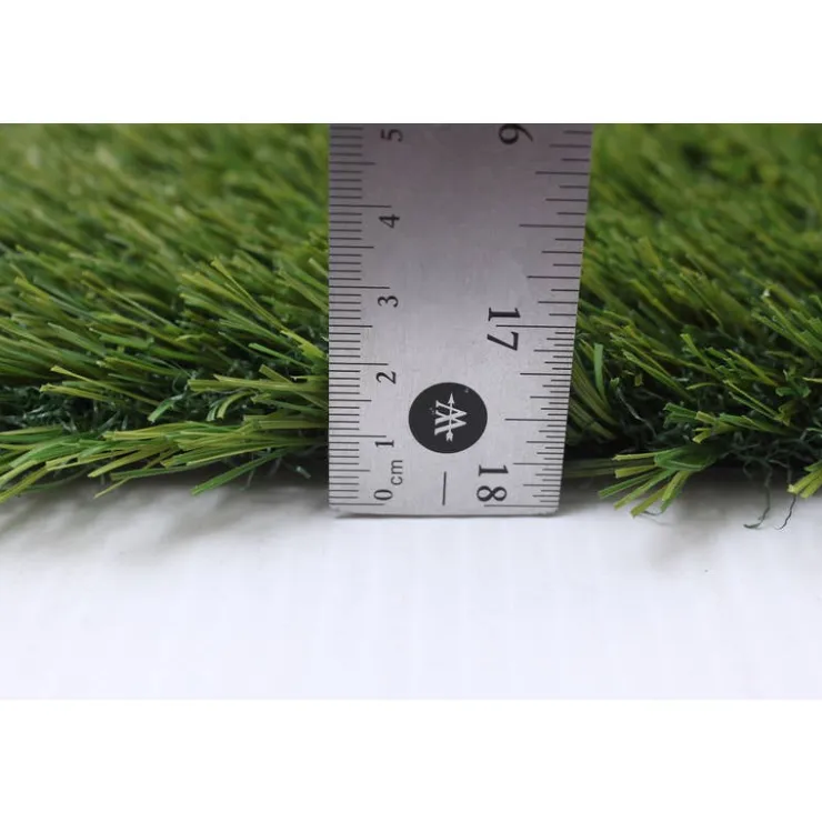 Outdoor Faux Grass Rug - 2 x 6 Green