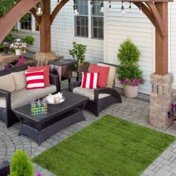 Outdoor Faux Grass Rug - 2 x 6 Green