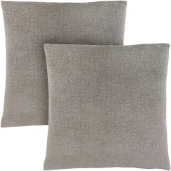 Monarch Set of 2 Velvet Accent Pillows 18