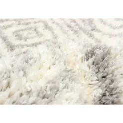 Shag Indoor Rug - 7 x 10 Ivory Clearance